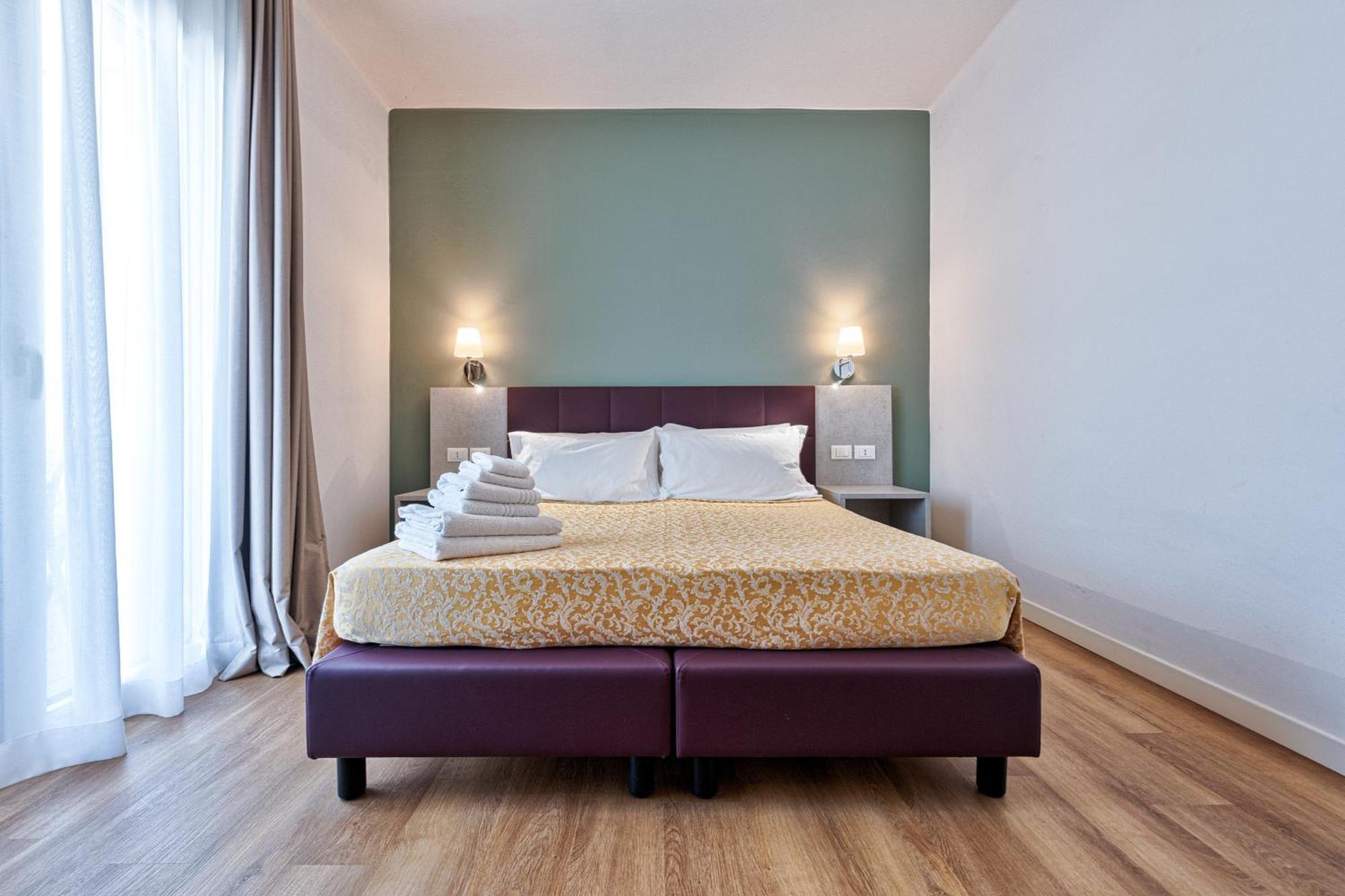 Hotel Al ponte Lignano Sabbiadoro Buitenkant foto