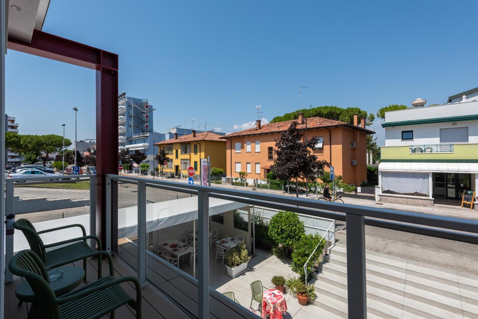 Hotel Al ponte Lignano Sabbiadoro Buitenkant foto