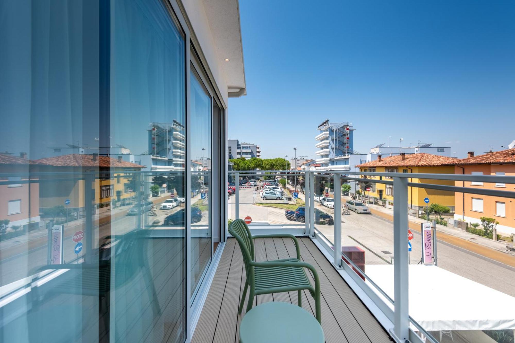 Hotel Al ponte Lignano Sabbiadoro Buitenkant foto