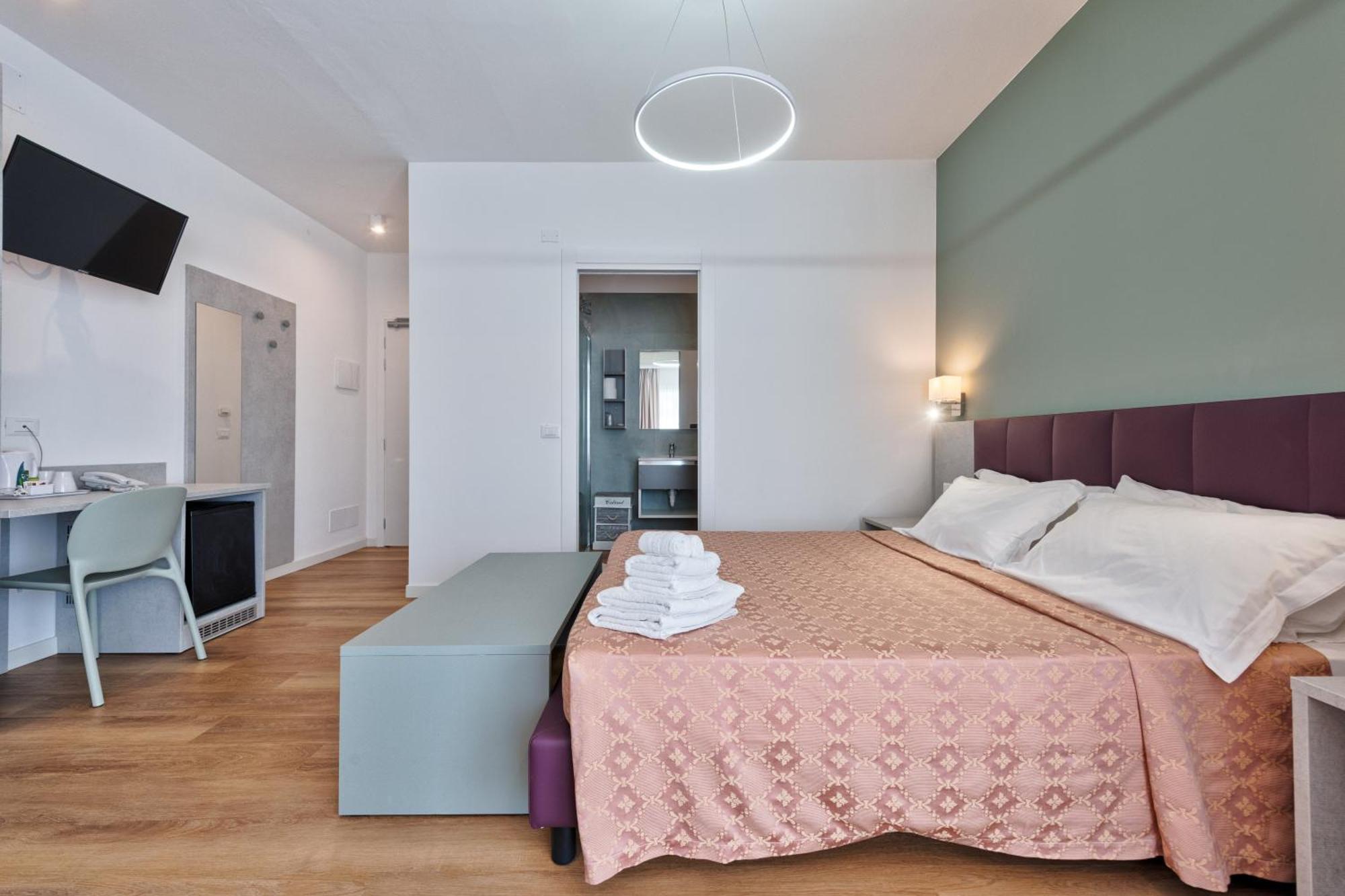 Hotel Al ponte Lignano Sabbiadoro Buitenkant foto