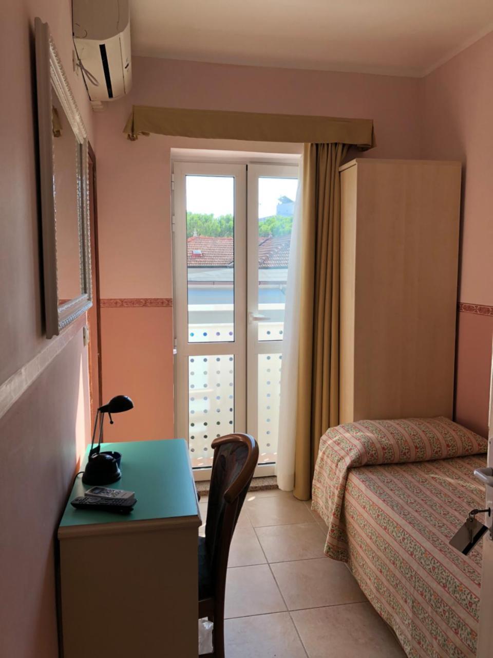 Hotel Al ponte Lignano Sabbiadoro Buitenkant foto